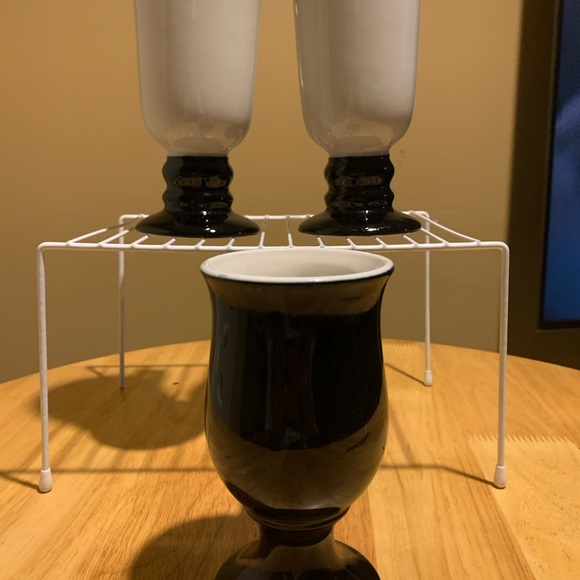 Three Vintage Hall Pedestal Coffee Cups 1274 & 1473 - Picture 3 of 5